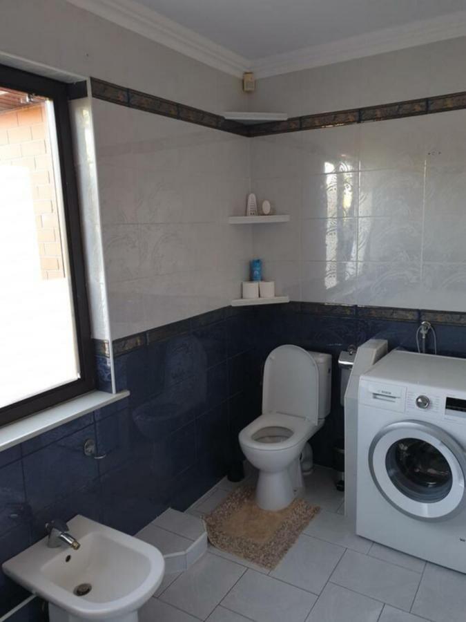Ochota Forest Guest House Warsawa Ruang foto